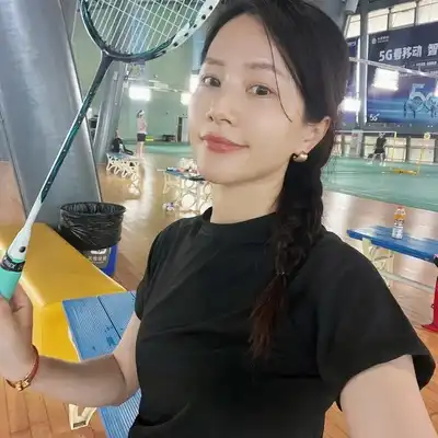 潘怡